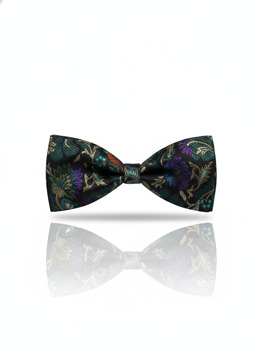 The Emerald Shadow: Hand-Detailed Black & Forest Green Bow Tie