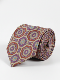 Elegant Red Silk Necktie with Intricate Design view 1
